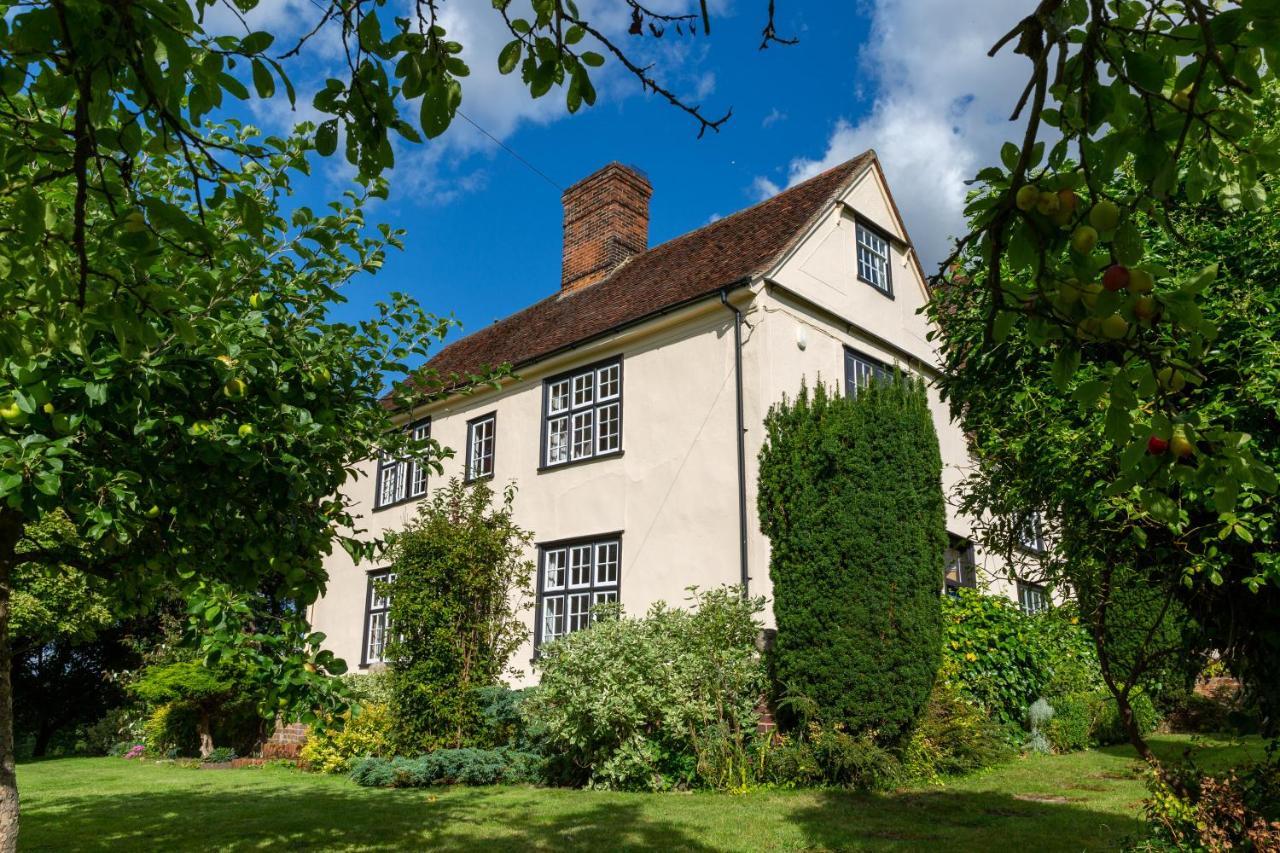 Pounce Hall -Stunning Historic Home In Rural Essex 萨弗伦沃尔登 外观 照片