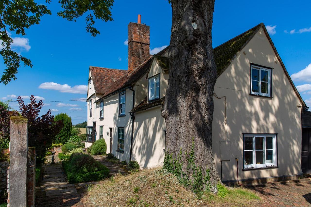 Pounce Hall -Stunning Historic Home In Rural Essex 萨弗伦沃尔登 外观 照片